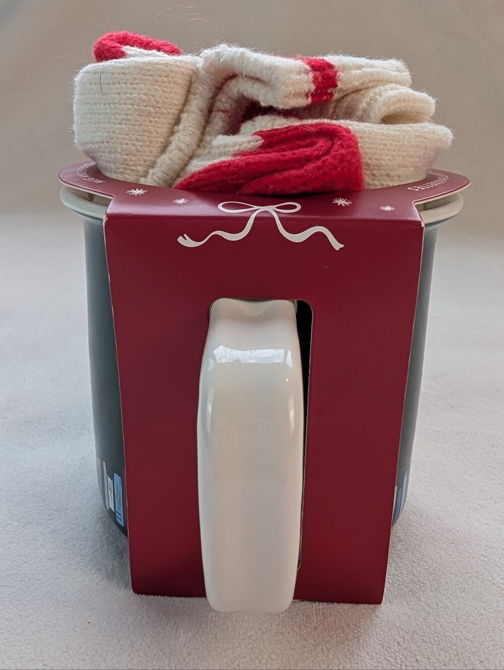 Indigo Christmas Book Lover Mug & Cozy Socks Gift Set NWT - Picture 2 of 10